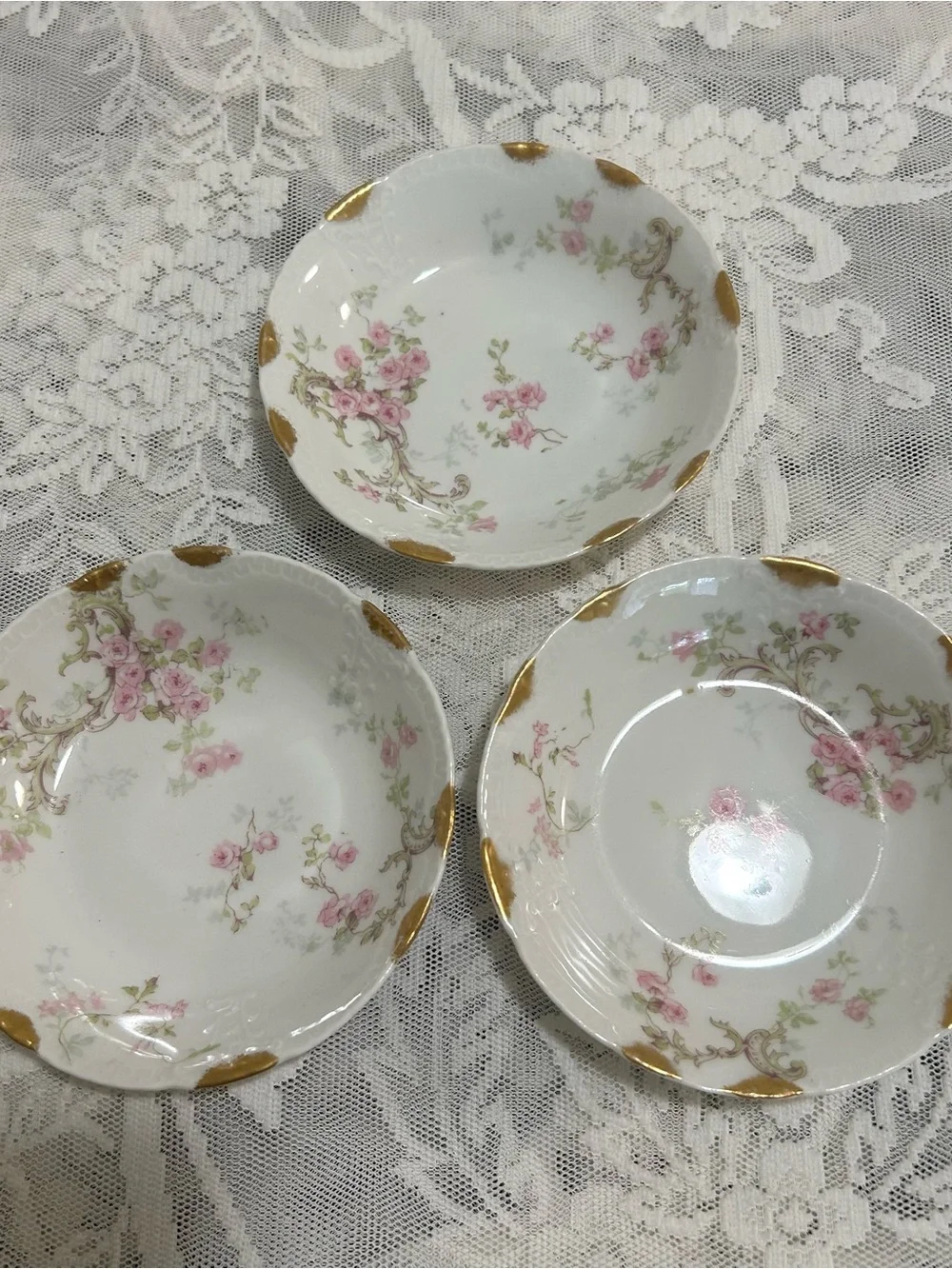 Set of 3 Vintage Haviland Limoges Schleiger 144 Berry Bowls